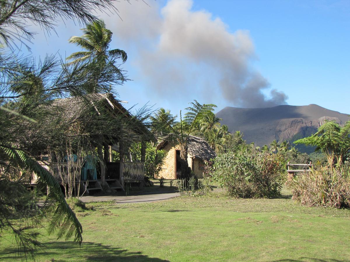 Yasur View Bungalows Loanengo Exterior photo