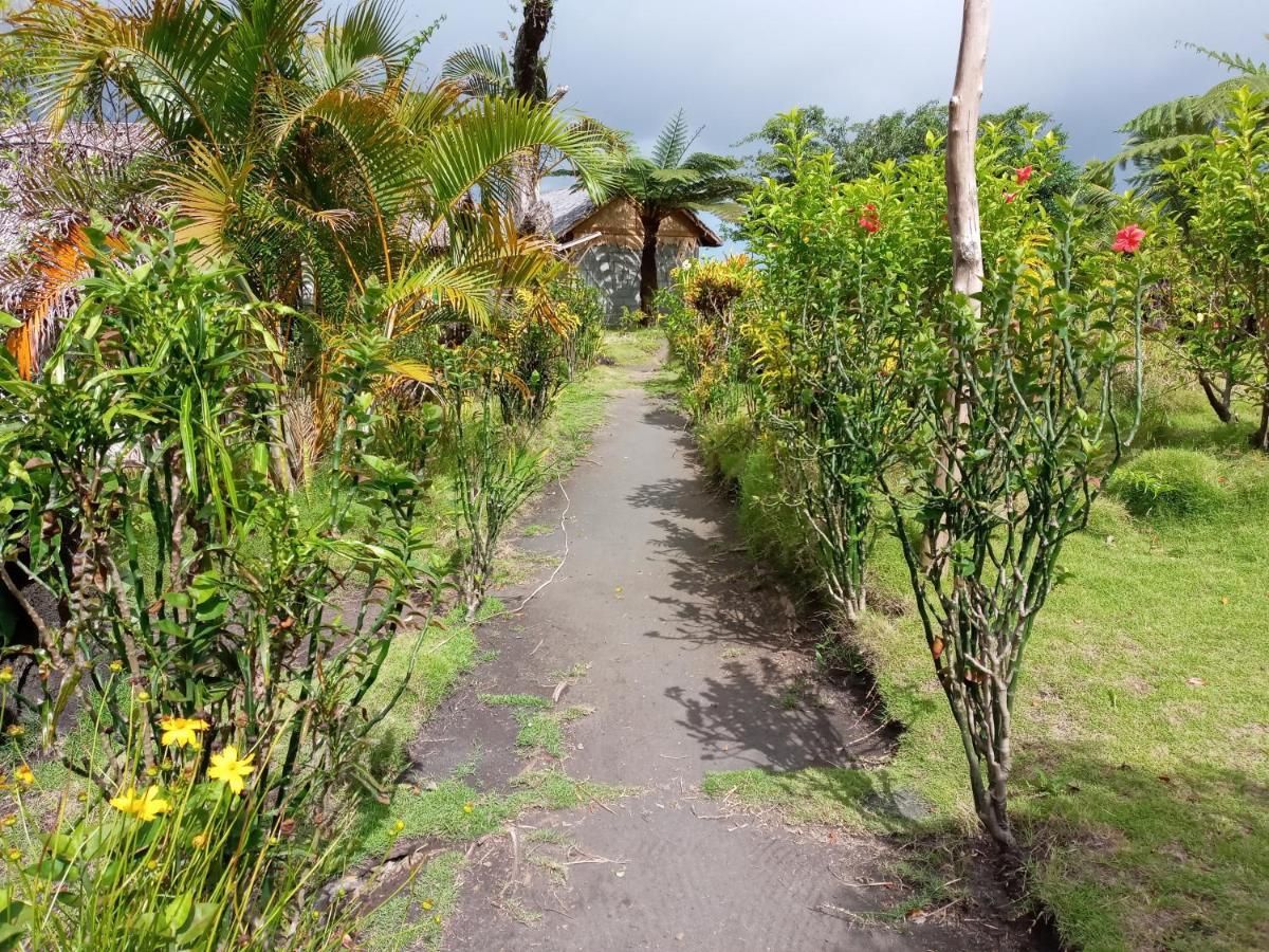 Yasur View Bungalows Loanengo Exterior photo